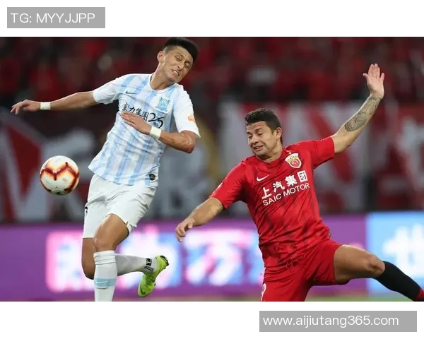 广州恒大与上海上港精彩对决直播视频全程回顾与分析