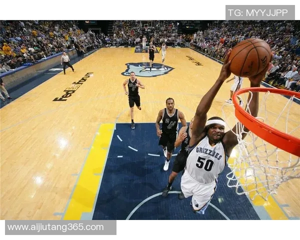 灰熊与国王激战回顾球员表现与战术分析引发的思考与感悟